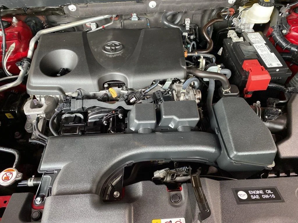 Used 2023 Pearl Toyota Limited image 9