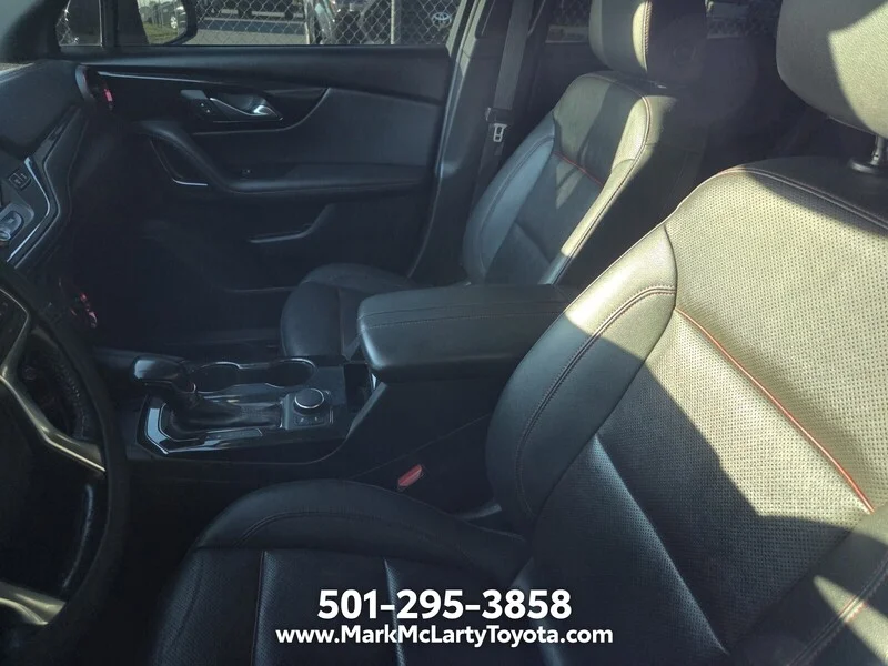 Used 2022 Black CHEVROLET RS image 8