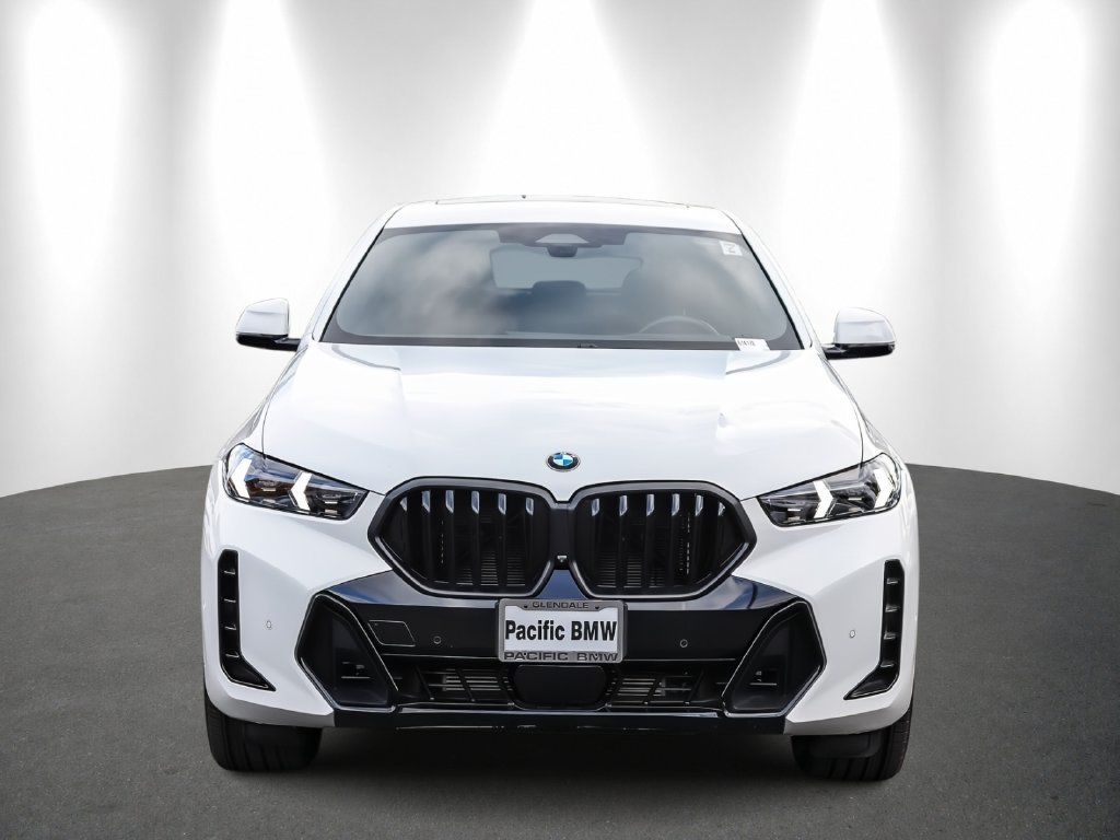 2026 BMW X6 photo 2