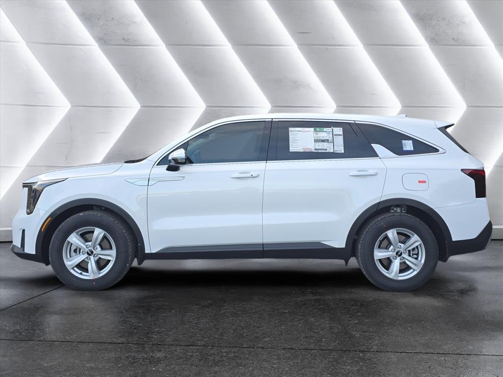New 2026 Glacial White Pearl Kia LX image 2