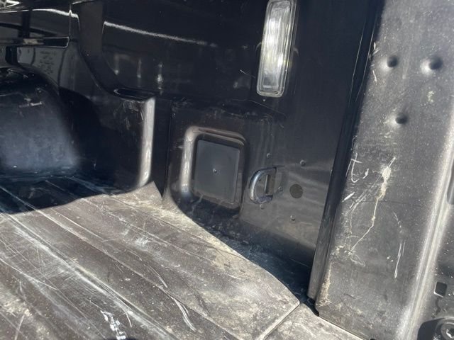 Used 2025 Granite Crystal Clearcoat Metallic Jeep Mojave image 50