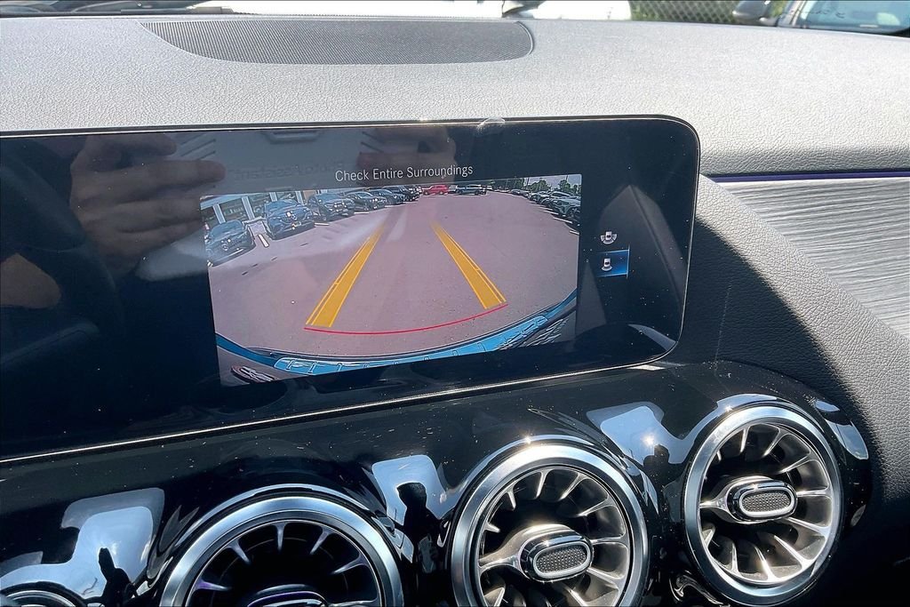 2023 Mercedes-Benz GLA Base - Photo 11