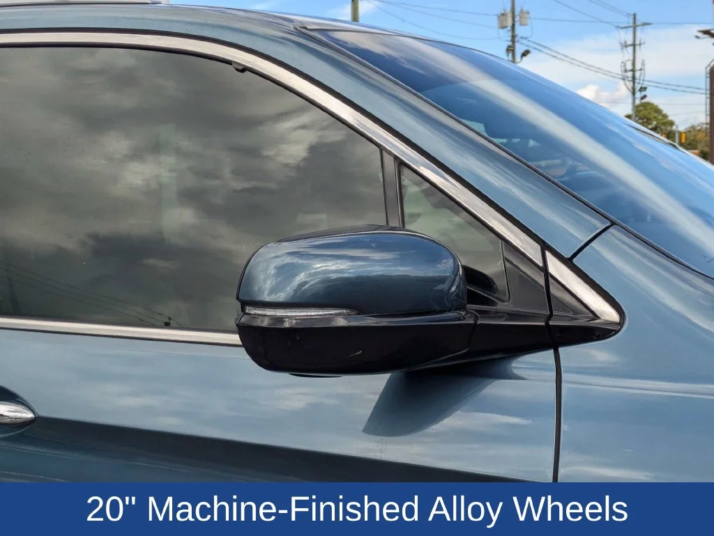 Used 2021  Honda Touring image 12