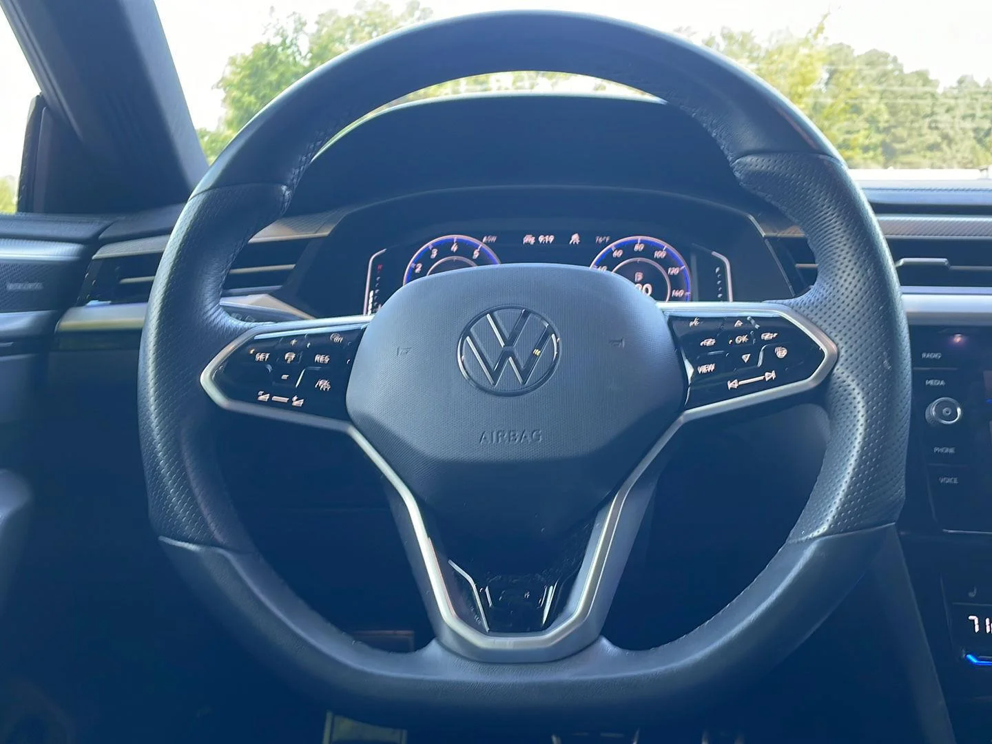 Certified Used 2021 Kings Red Metallic Volkswagen SEL Premium R-Line image 9