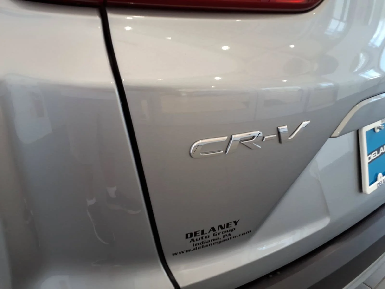 Certified Used 2017 Lunar Silver Metallic Honda EX-L image 17