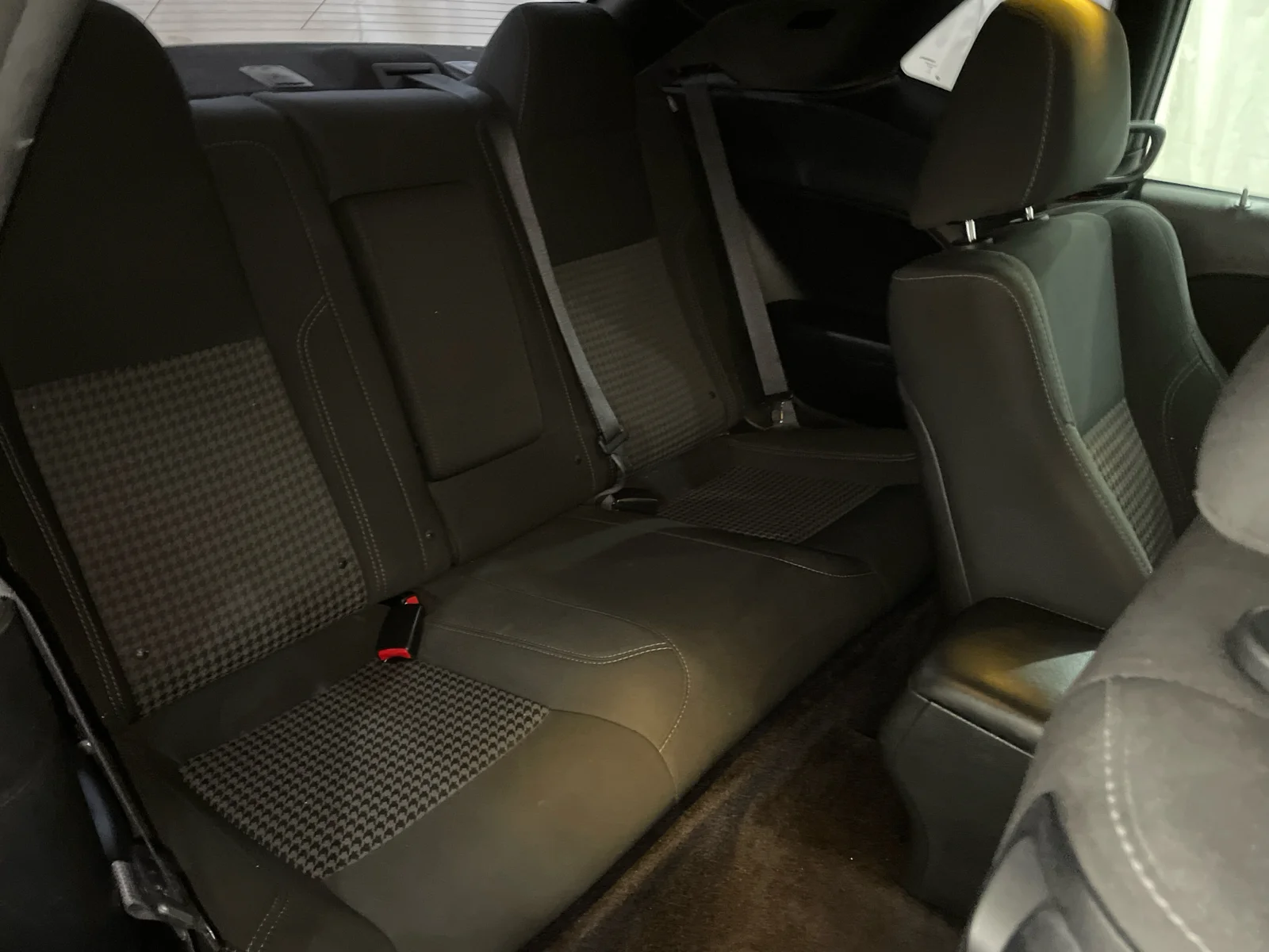 Used 2016 Torred Clearcoat Dodge R/T image 23