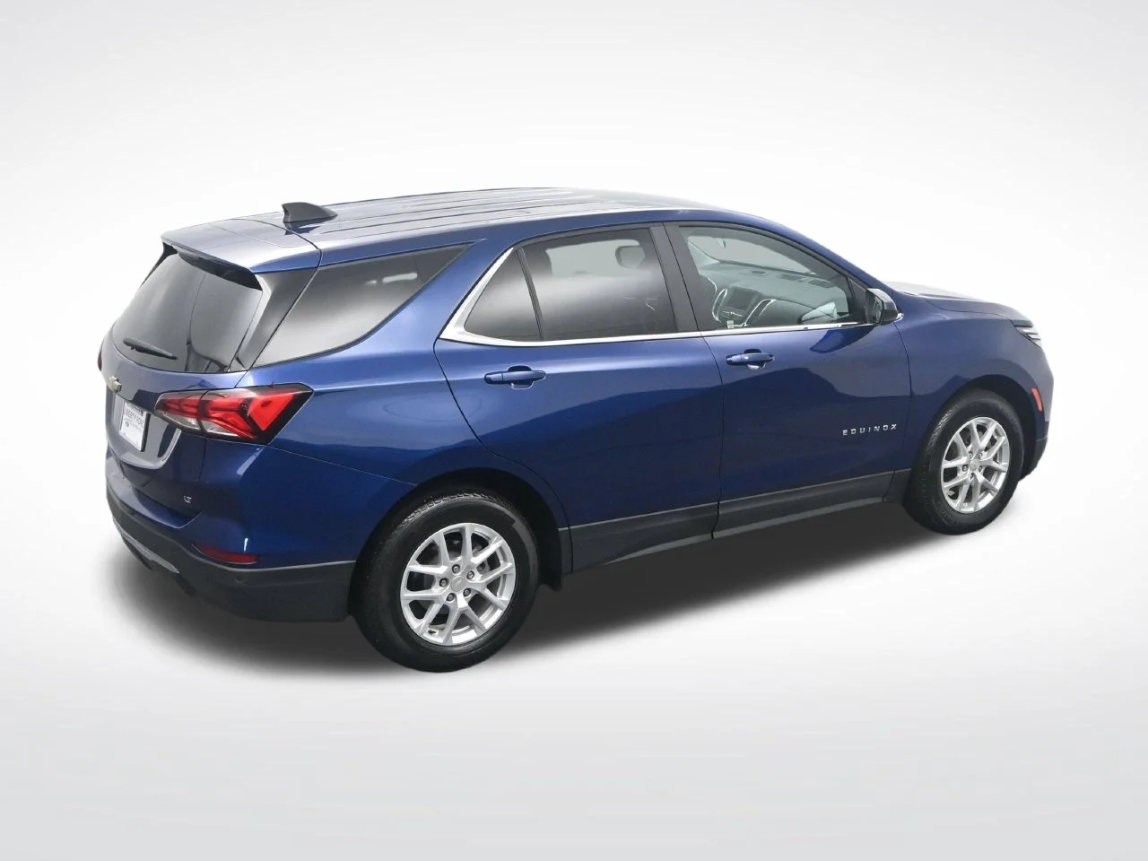 Used 2023 Blue Glow Metallic Chevrolet LT image 27