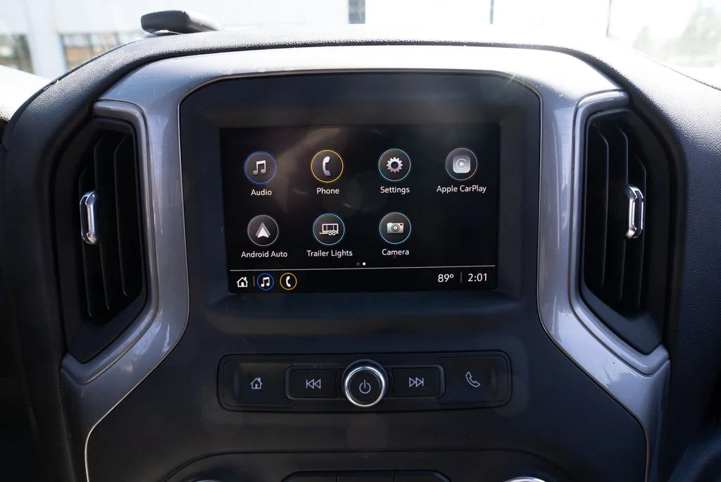 Used 2023 White GMC Pro image 17