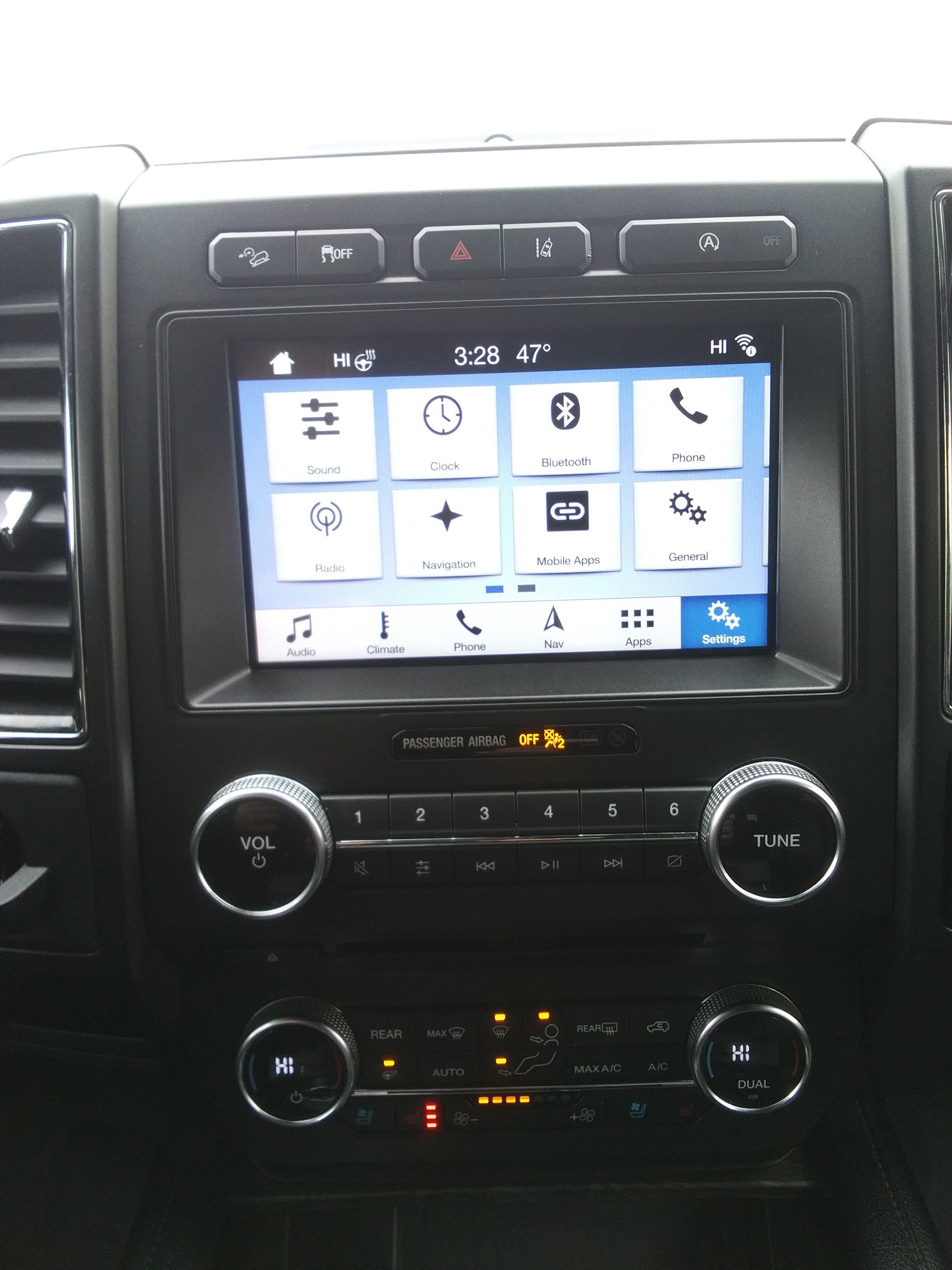 Used 2018 Gray Ford Limited image 27