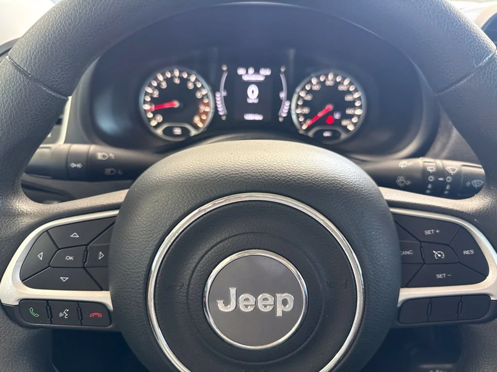 Used 2021 White Jeep Sport image 29