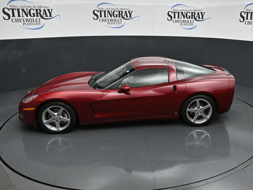 Used 2006 Monterey Red Met Tintcoat Chevrolet NA image 21