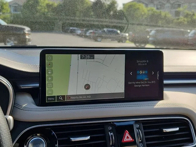 Used 2023 Black Genesis 3.3T image 17