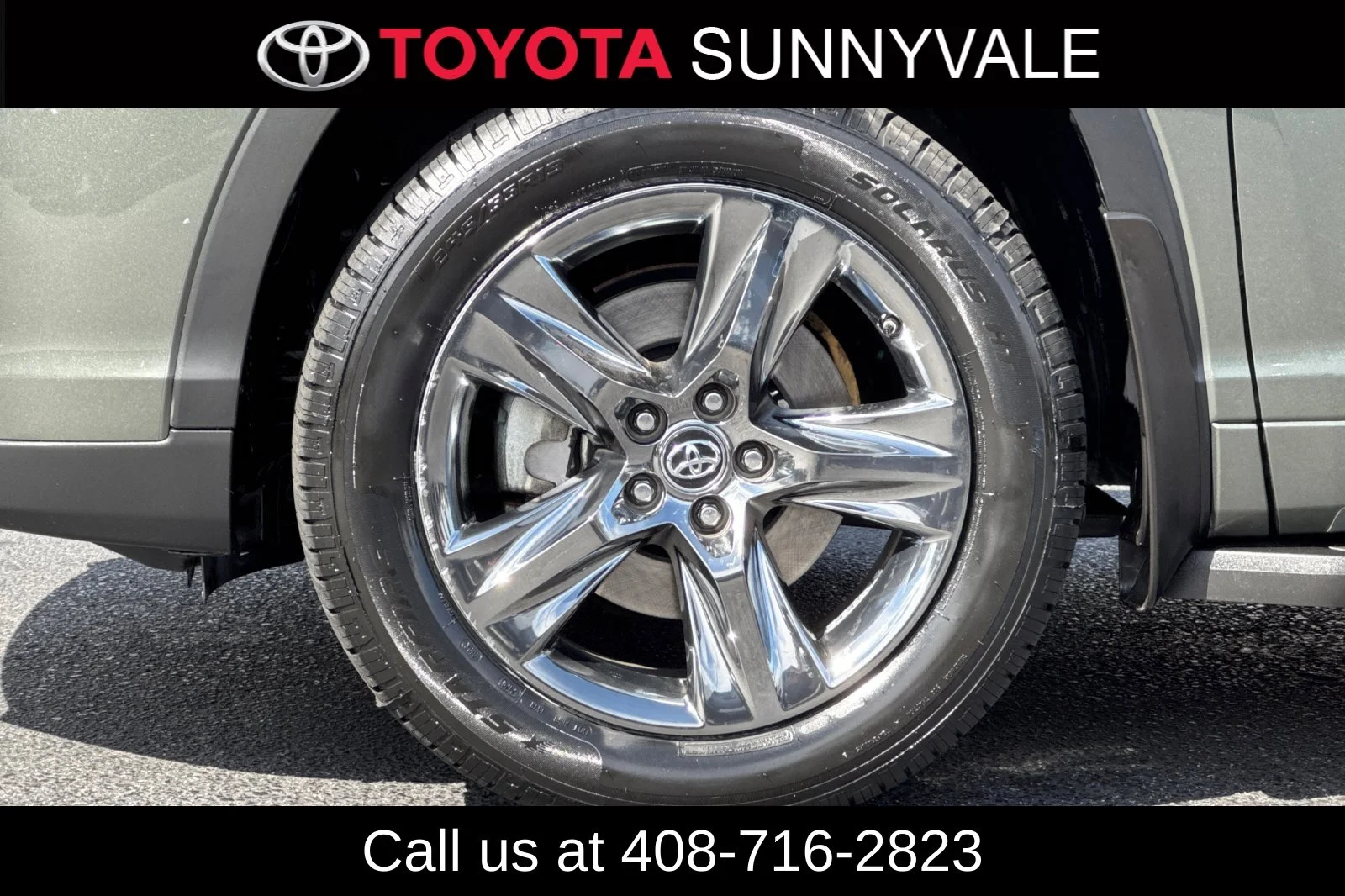 Used 2019 Green Toyota Limited Platinum image 24