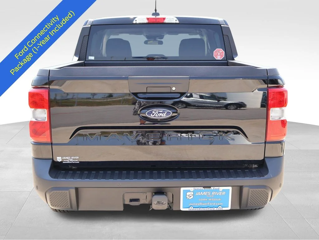 New 2026 Shadow Black Ford XLT image 4