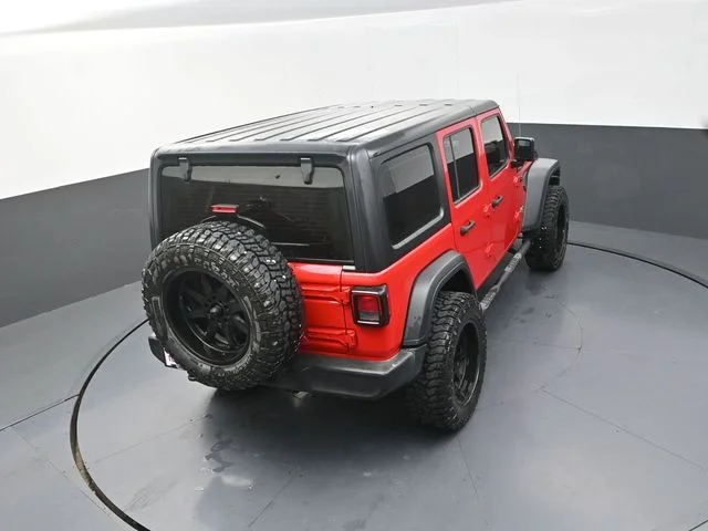 Used 2018 Red Jeep Unlimited Sport image 28