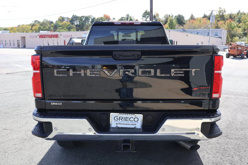 Used 2025 Black Chevrolet LTZ image 7