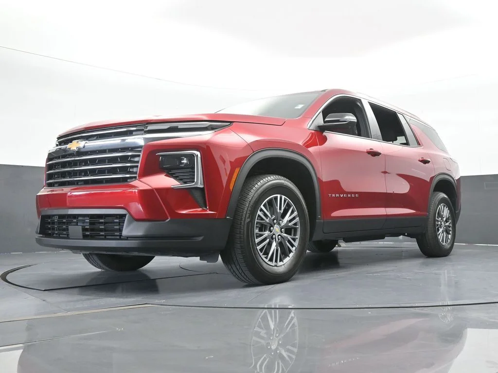 Used 2024 Radiant Red Tintcoat Chevrolet LT image 58