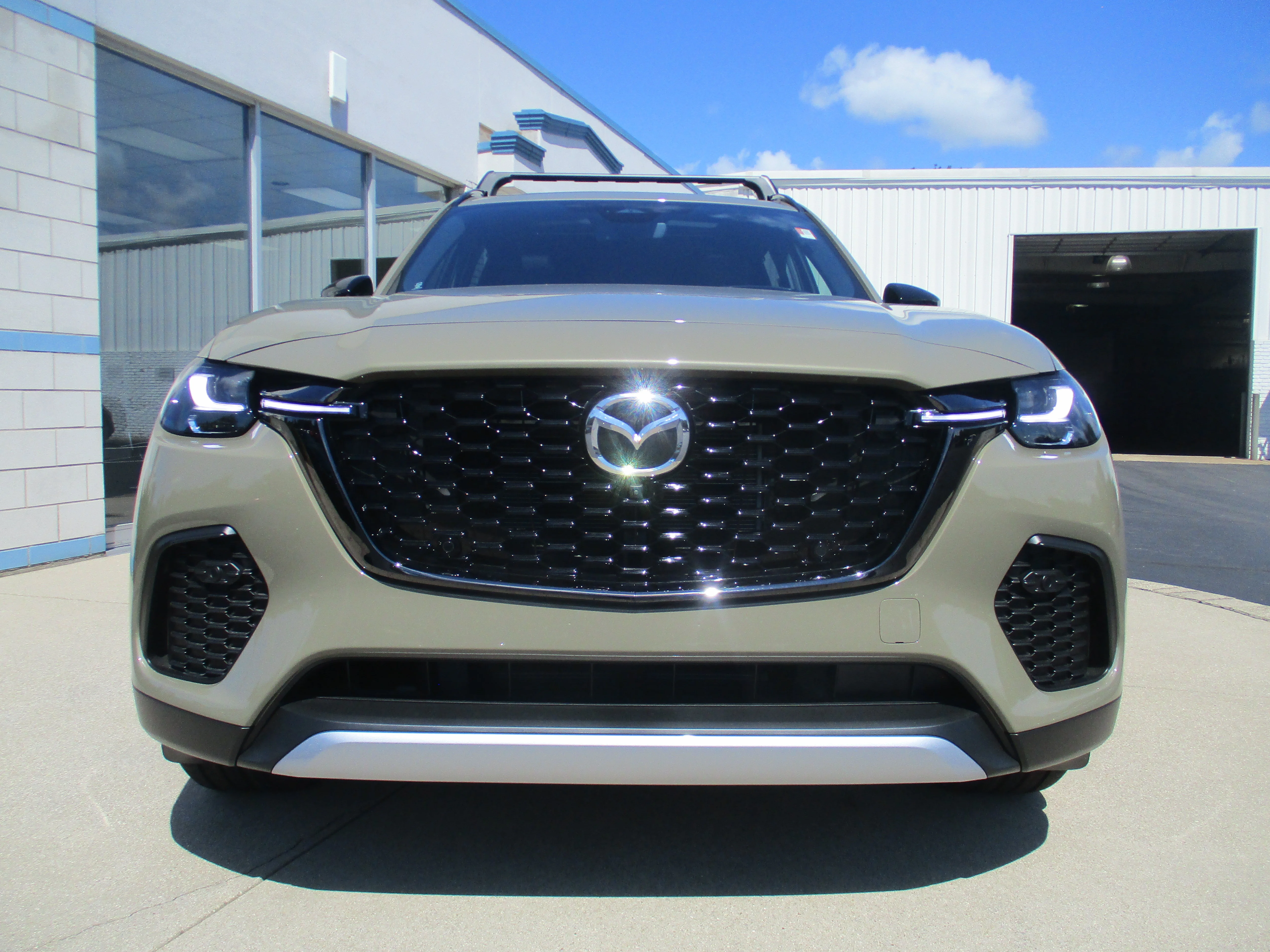 New 2026 Zircon Sand Metallic Mazda 3.3 Turbo Premium Plus AWD image 4