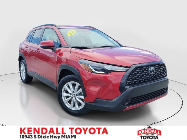 2024 Toyota Corolla Cross LE