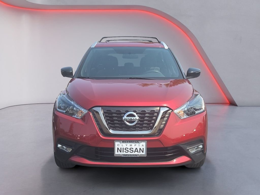 Used 2019 Red Nissan SR image 10
