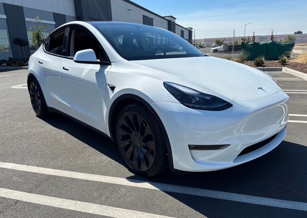 Used 2025 White Tesla Performance image 2