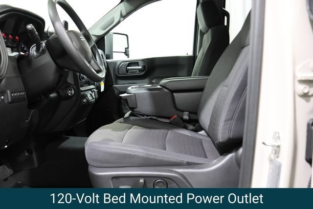 2026 Chevrolet Silverado 2500 HD Custom - Photo 9