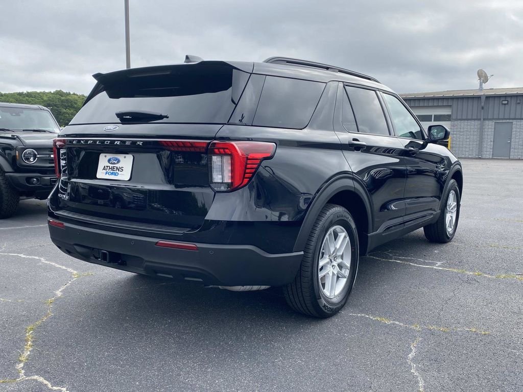 New 2026 Agate Black Metallic Ford Active image 3