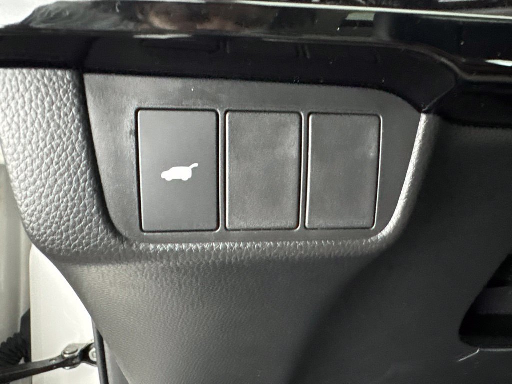 Used 2026 White Honda EX-L image 51