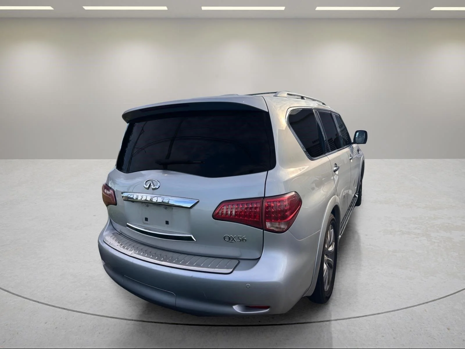 Used 2011 Liquid Platinum INFINITI 8-passenger image 16