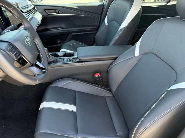 Used 2026  Toyota SE image 9