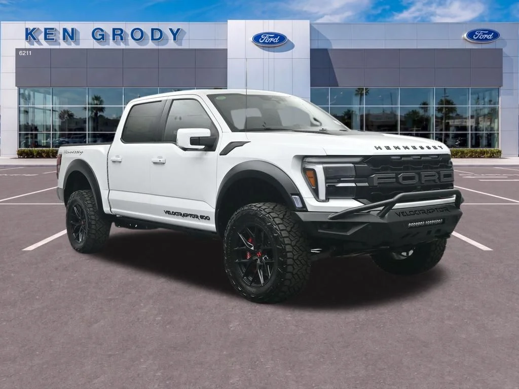 New 2026 Oxford White Ford Raptor image 1