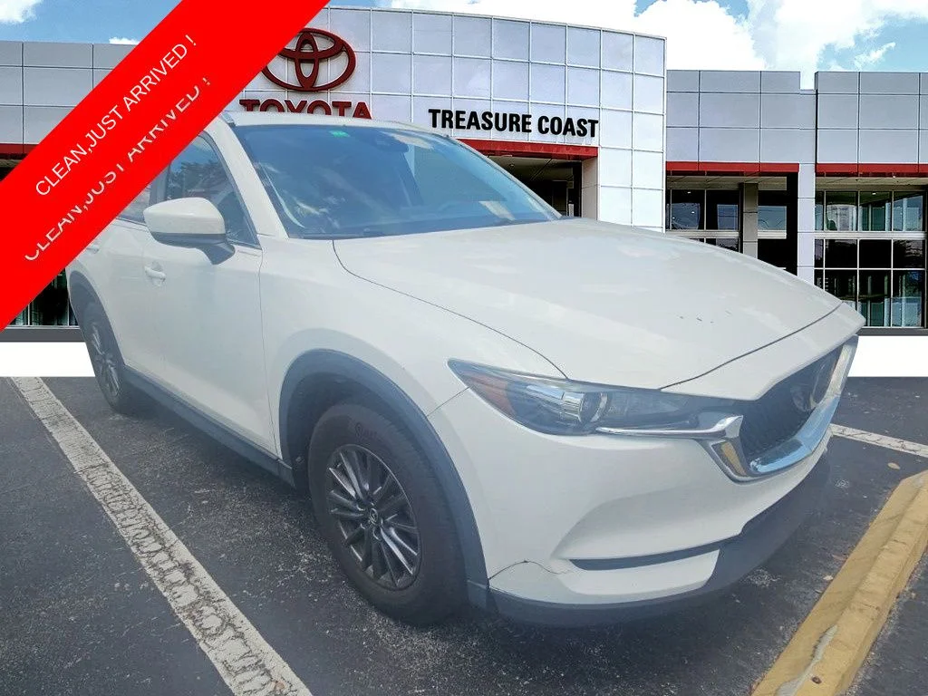 2020 Mazda CX-5 Touring Auto's photo