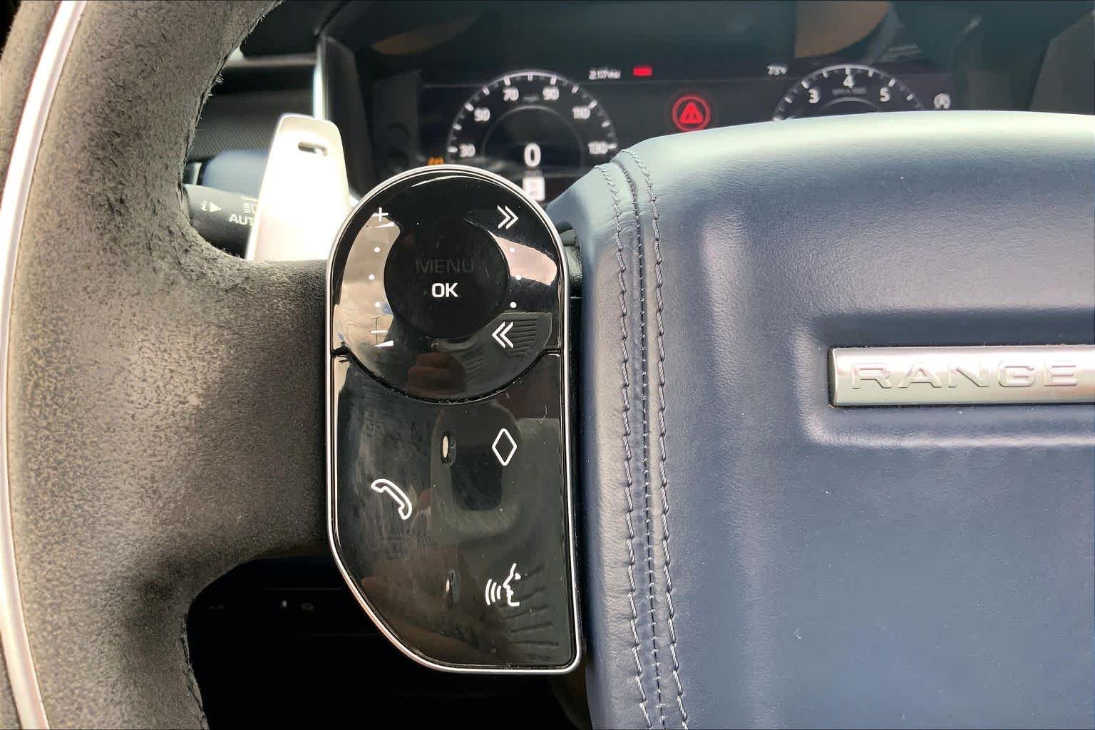 Used 2019 Fuji White Land Rover HST image 24