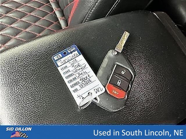 Used 2018 Bright White Clearcoat Jeep Sport S image 8