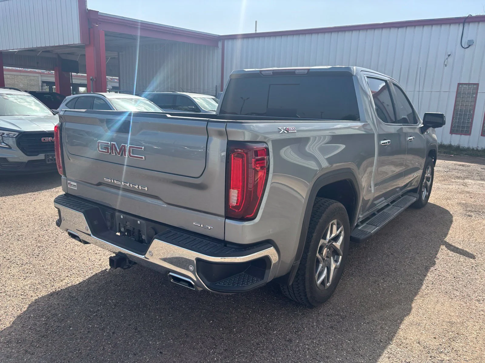 Used 2024 Silver GMC SLT image 4