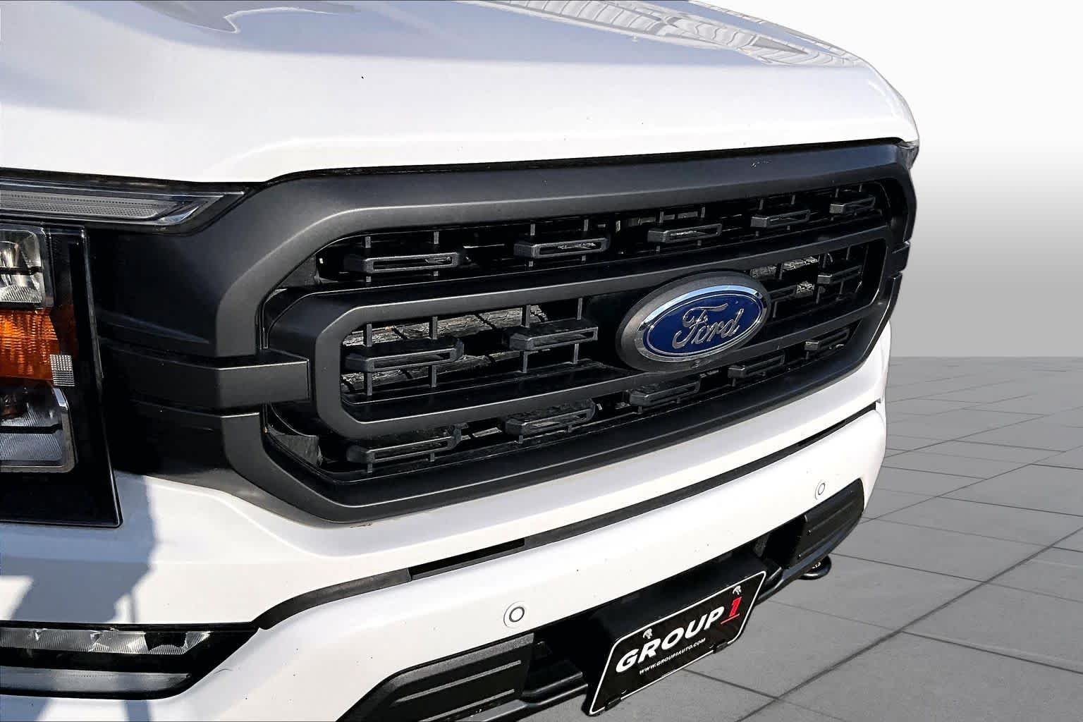 Used 2021 Oxford White Ford XLT image 31