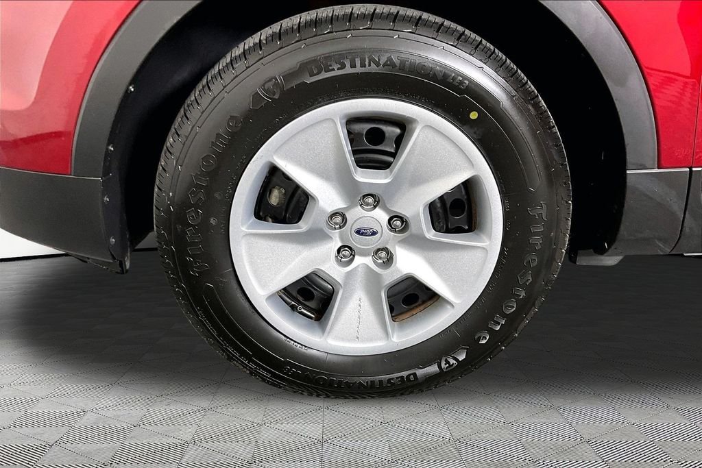 Used 2013 Red Ford Base image 28