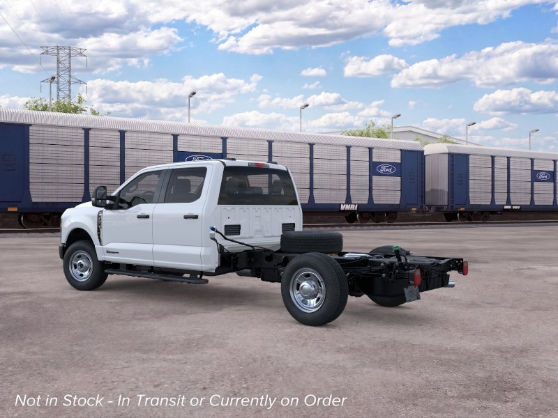 New 2026 Oxford White Ford XL image 4