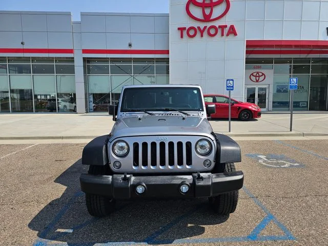 Used 2017 Billet Silver Metallic Jeep Unlimited Rubicon image 2
