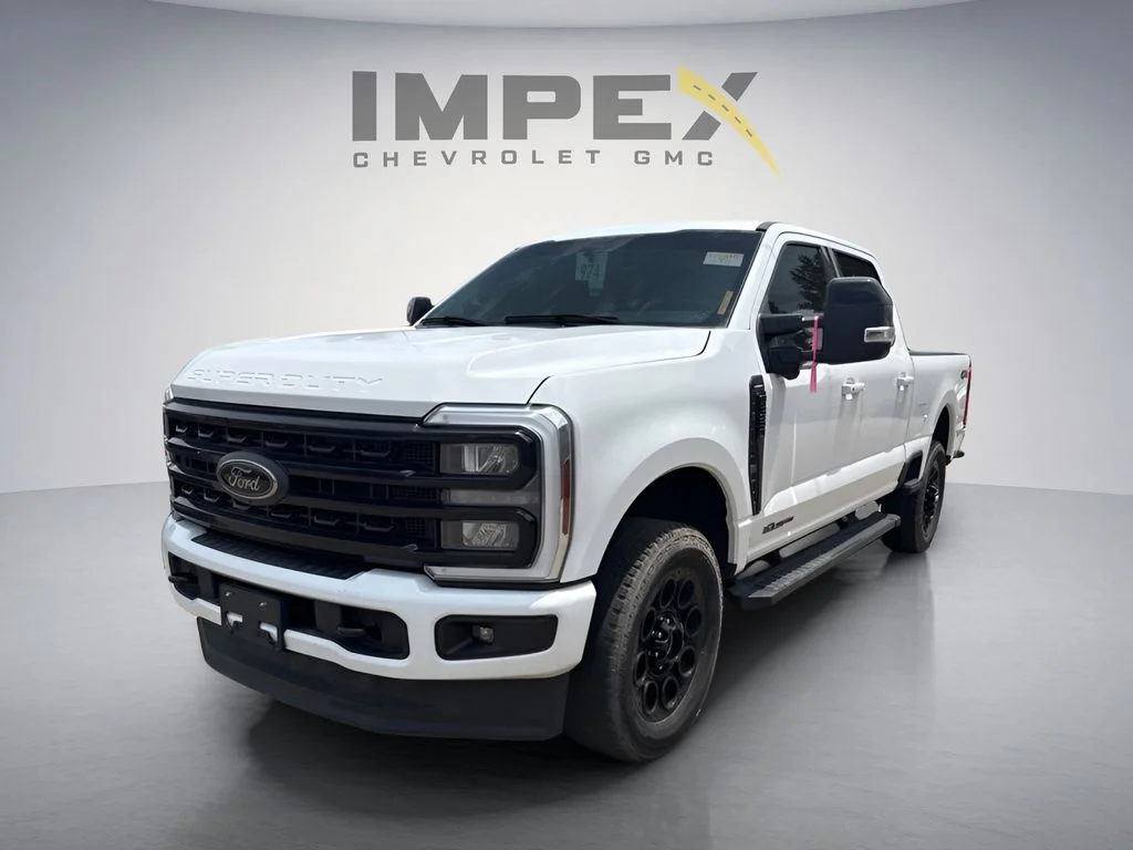 Used 2024 White Ford Lariat image 1