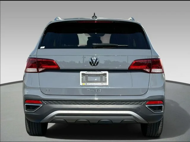 Certified Used 2023 Gray Volkswagen 1.5T SE image 5