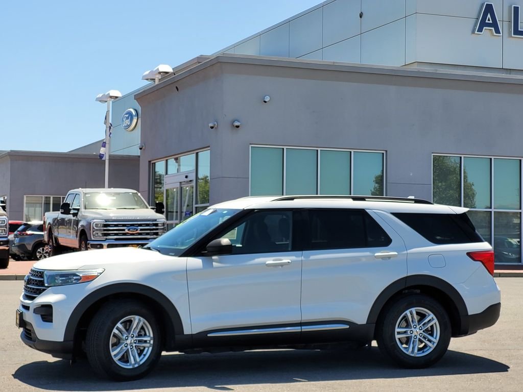 Certified Used 2020 Oxford White Ford XLT image 7