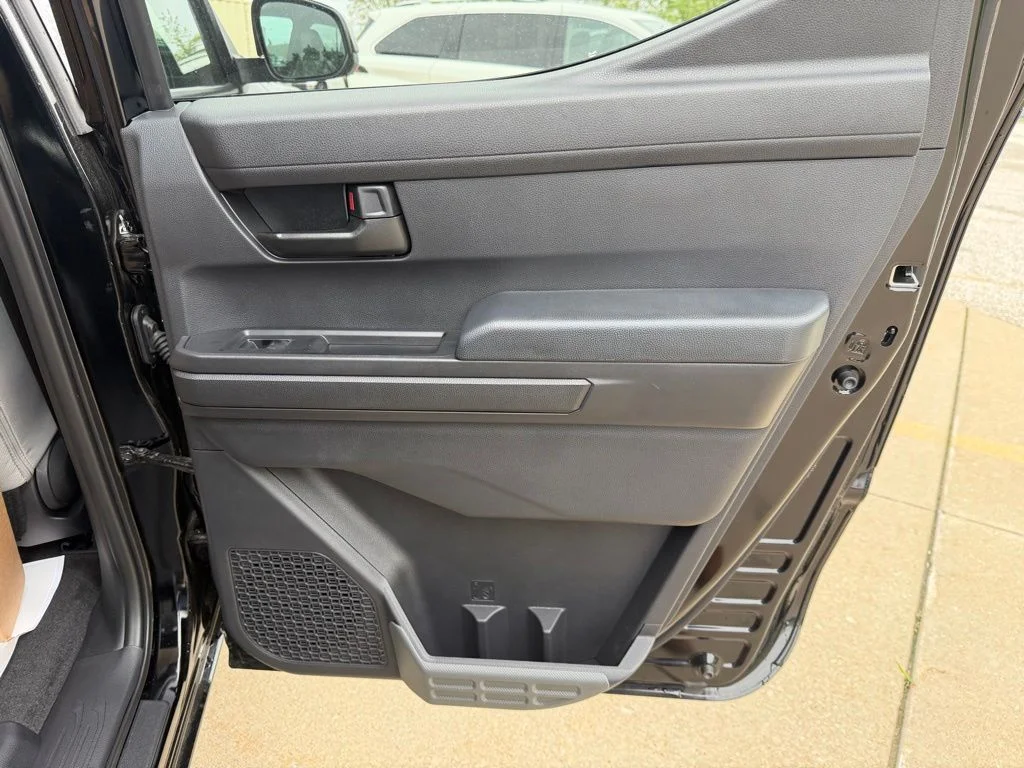 2026 Toyota Tacoma SR5 - Photo 30