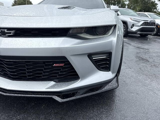Used 2018 Silver Chevrolet SS image 10