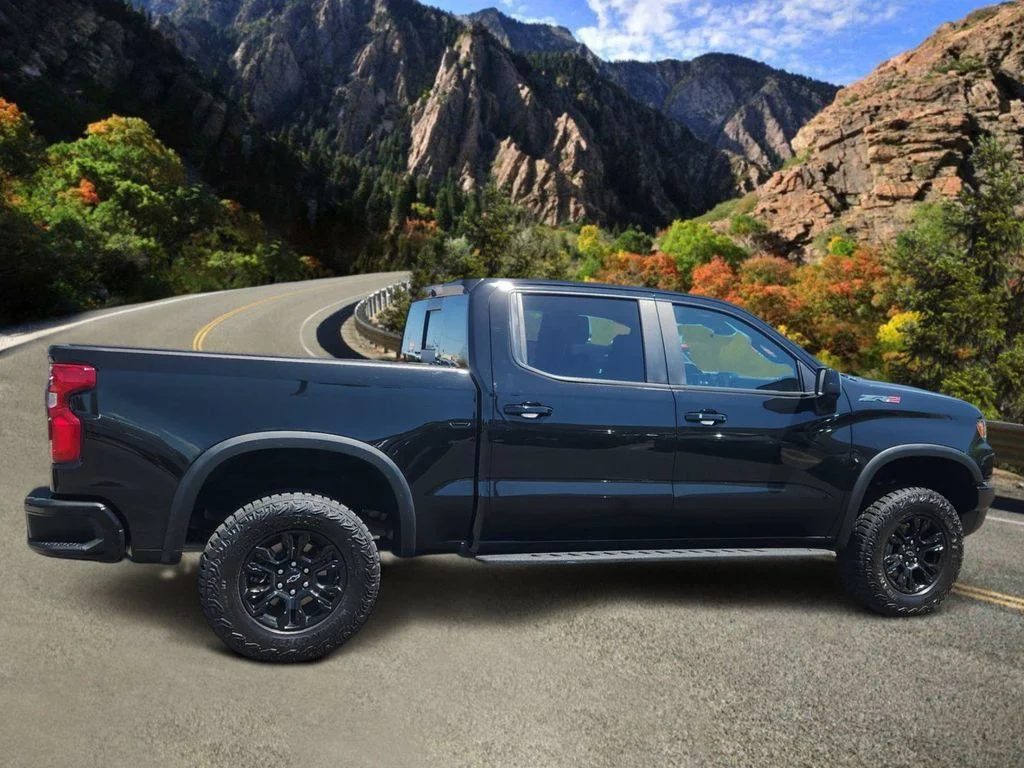 Used 2024 Black Chevrolet ZR2 image 2