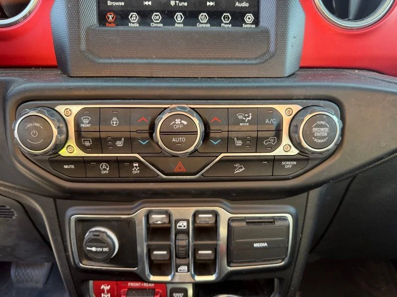 Used 2020 Blue Jeep Unlimited Rubicon image 7