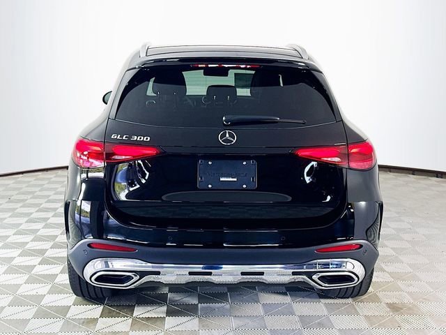 New 2026 Black Mercedes-Benz GLC 300 image 37