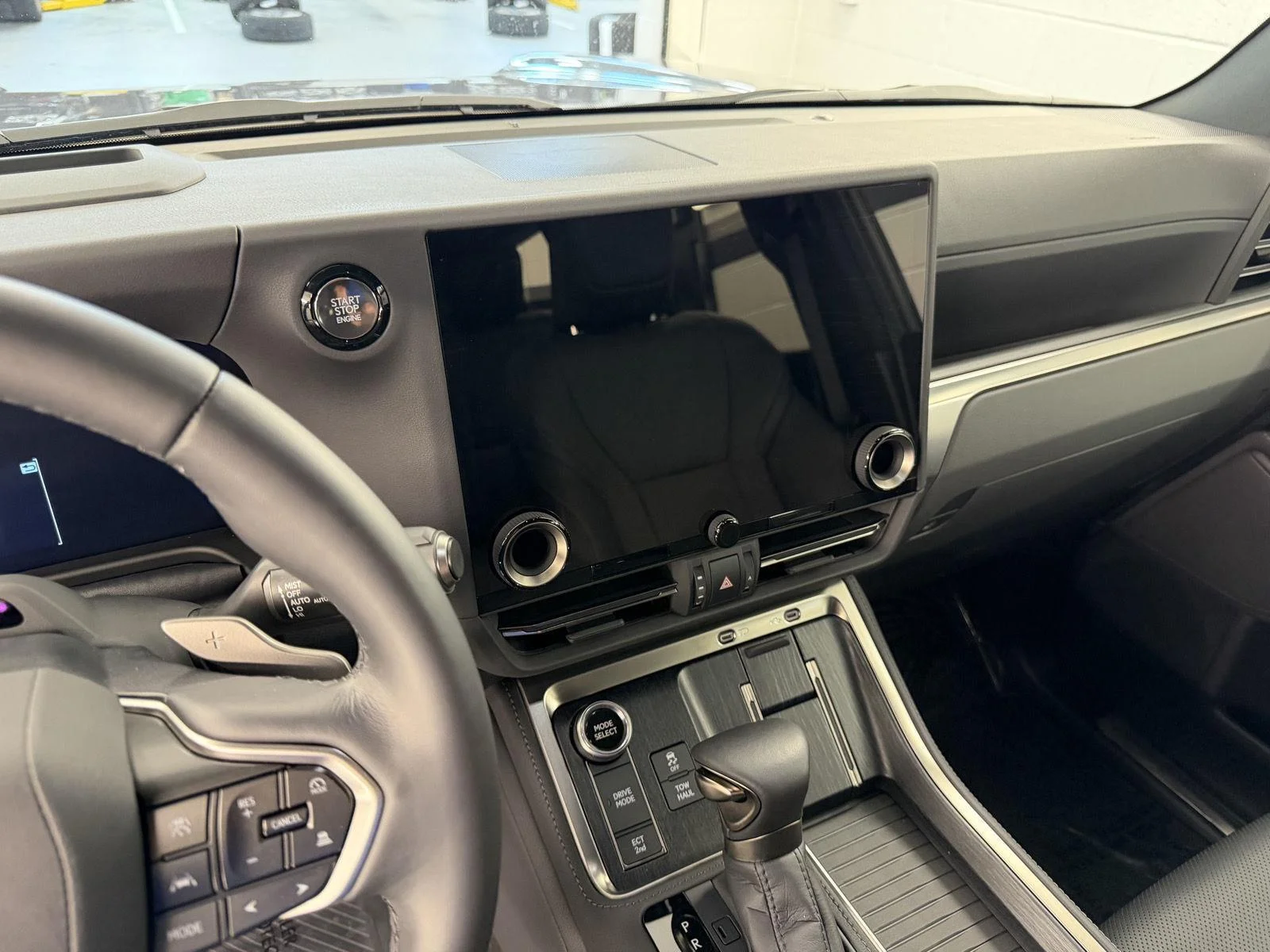 Certified Used 2025 Nebula Gray Pearl Lexus GX 550 Premium+ image 13
