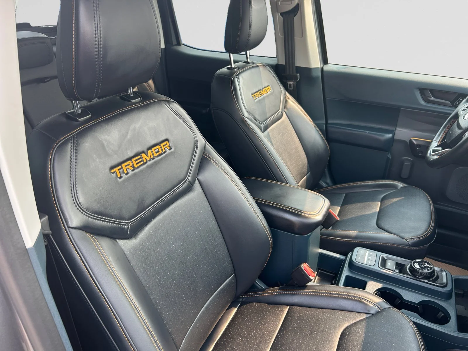 Used 2025 GRAY Ford TREMOR SuperCrew   AWD image 11