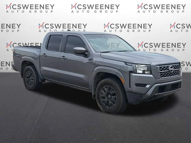Used 2022 Gray Nissan SV image 7